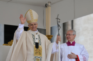 12-Regina Caeli